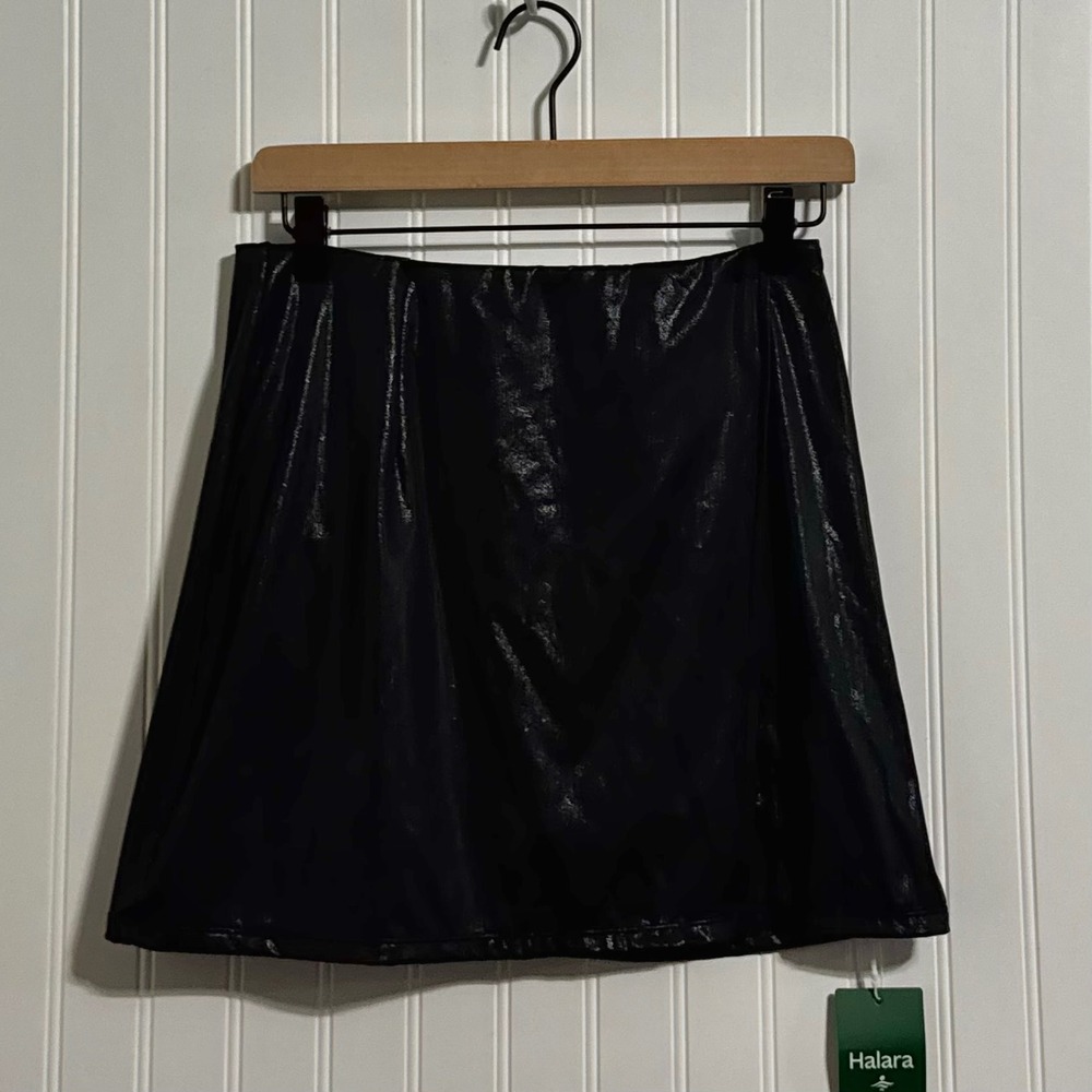 Halara‎ Womens M Black Coated Wet Look Mini Skirt NWT Nylon Stretch Y2K Club